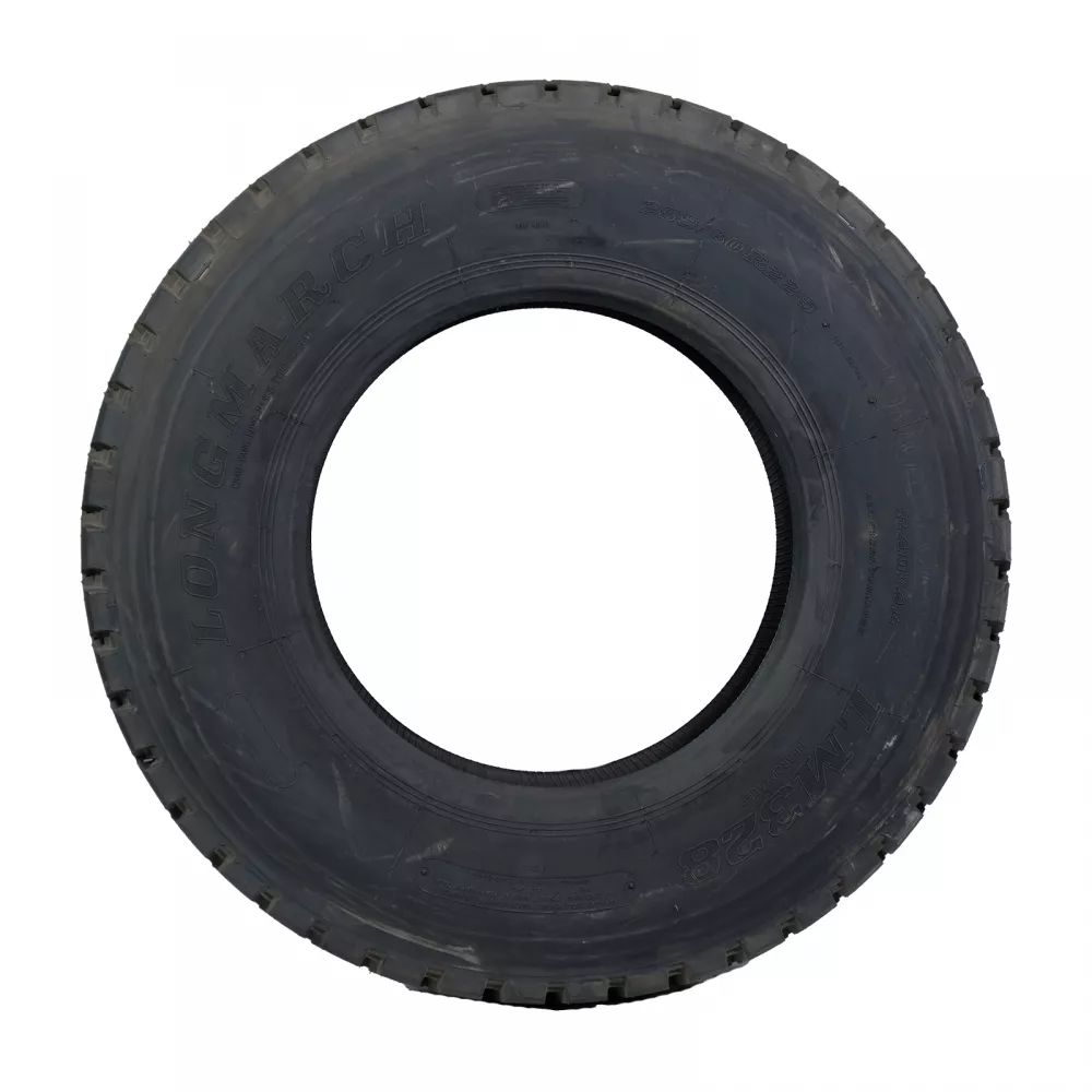 Грузовая шина 295/80 R22,5 Long March LM-328 18PR в Кировске