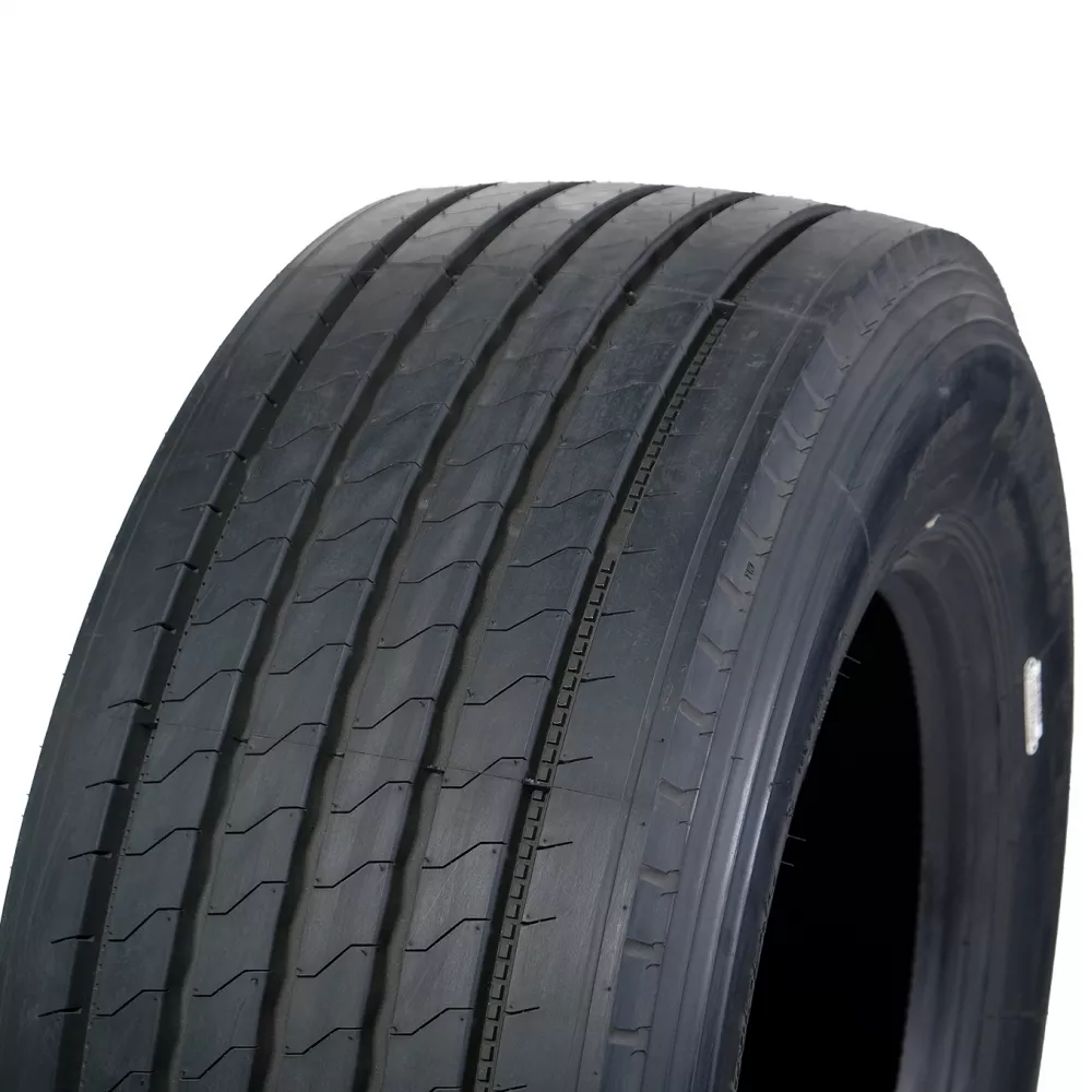 Грузовая шина 385/55 R22,5 Long March LM-168 20PR в Кировске