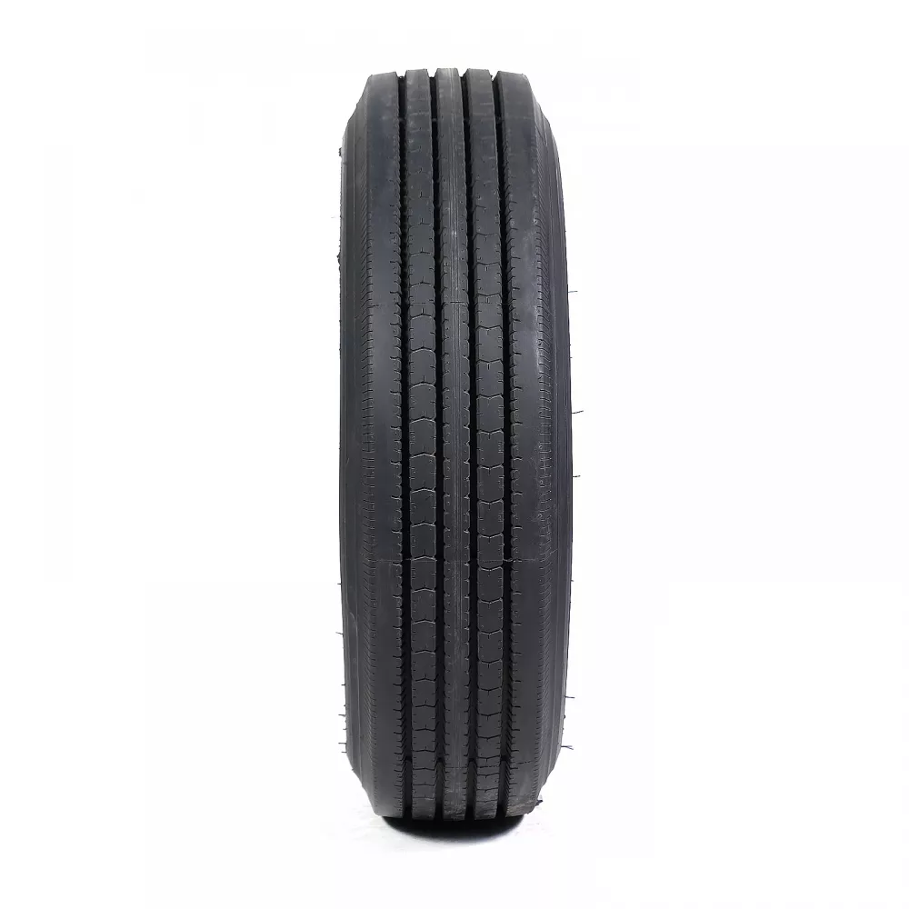 Грузовая шина 215/75 R17,5 Long March LM-216 16PR в Кировске