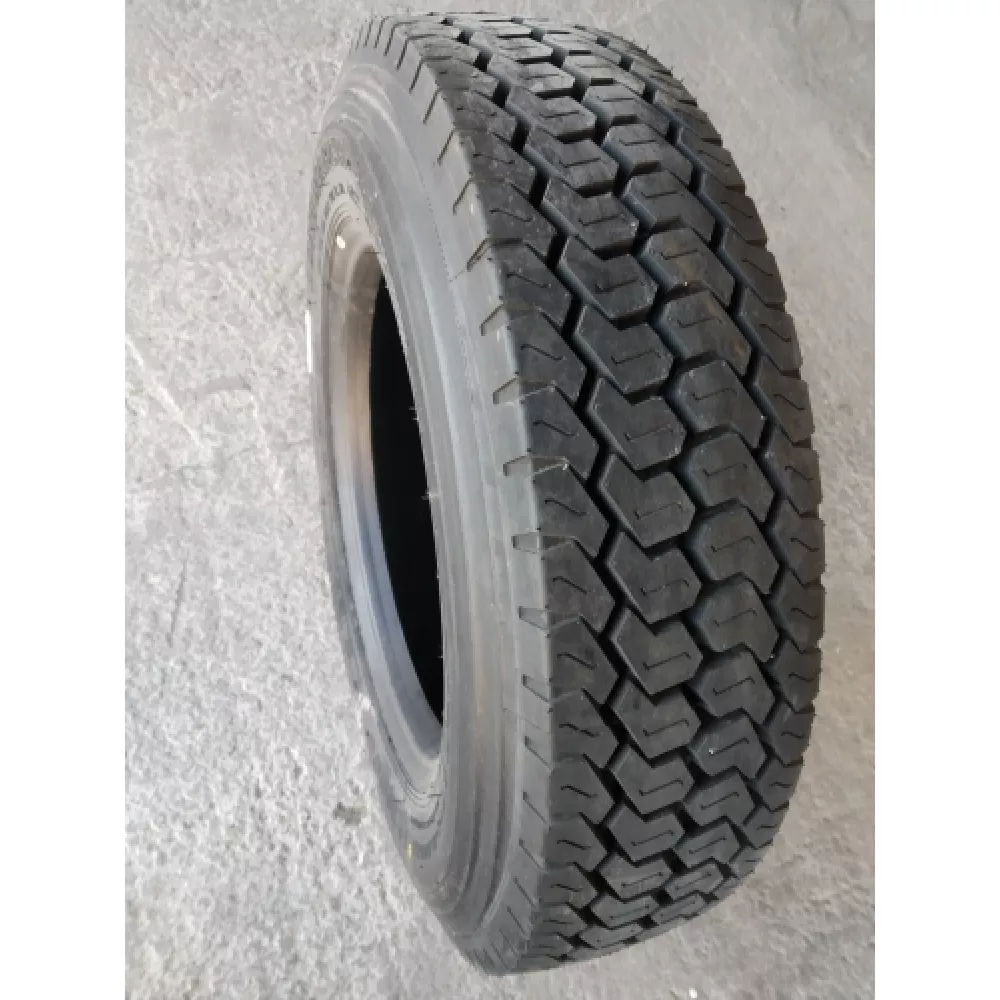 Грузовая шина 215/75 R17,5 Long March LM-508 16PR в Кировске