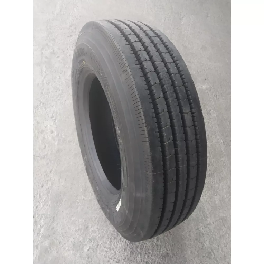 Грузовая шина 215/75 R17,5 Long March LM-216 16PR в Кировске